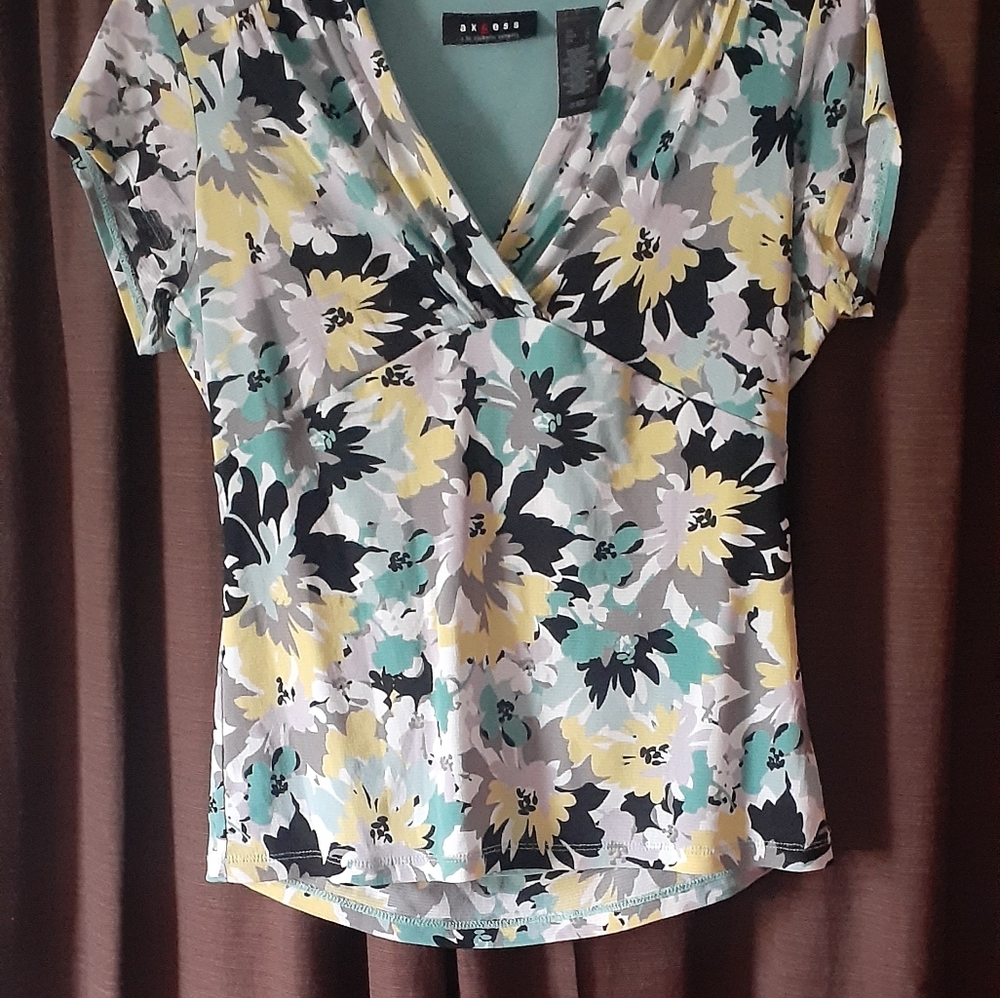 Axcess - Picture 2 of 5